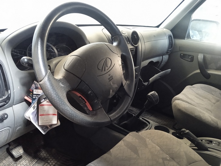  Mahindra SCORPIO 2013    EN DESARME